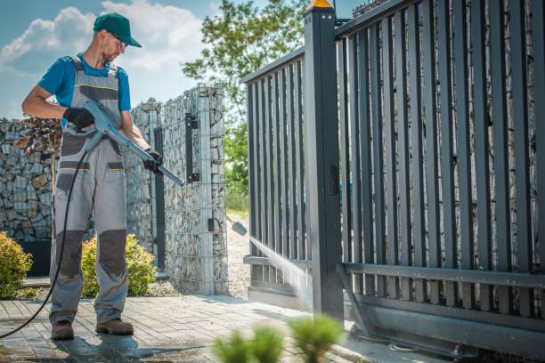 Best Soft Washing  in North Sarasota, FL